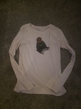 Columbia Light Cream Long Sleeve Tee with Fox Graphic